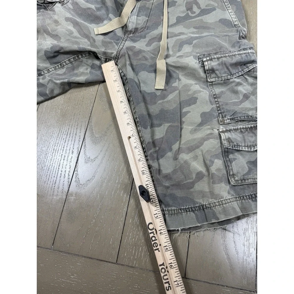 Vintage‎ JUICY COUTURE Men Camo Cargo Shorts Size 33 Y2K Retro Grunge